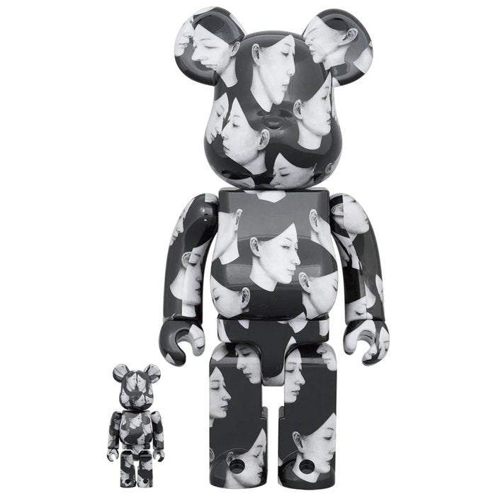 400% & 100% Bearbrick sæt - Multiple Selves - Black Scandal (Yohji Yamamoto x Suzume Uchida)