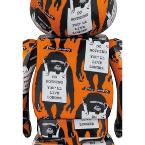 400% & 100% Bearbrick sæt - Monkey Sign (Banksy x Brandalised), 