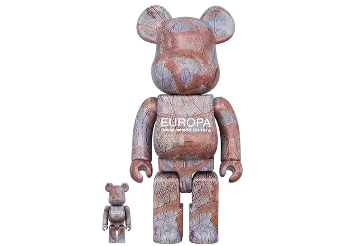 100% & 400% Bearbrick sæt - Europa (NASA)